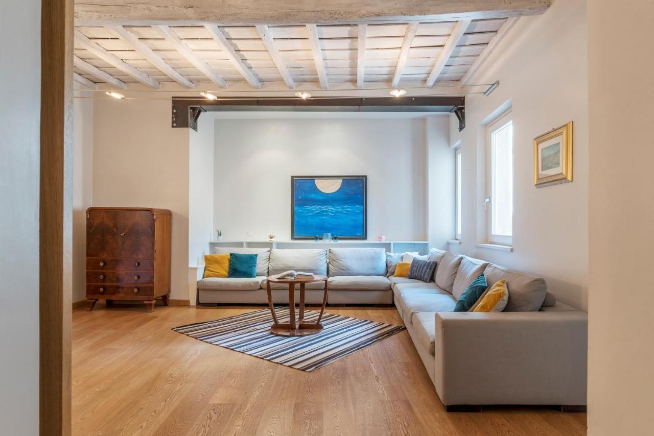 Piazza Navona Elegant Apartment 로마 외부 사진